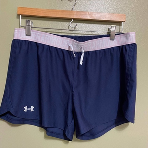 Under Armour Shorts, Size‎ M